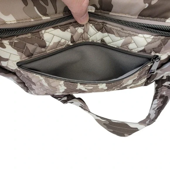 Lug Camper SE‎ Crossbody Bag Camo Taupe Special Edition RFID Purse Organizer - Picture 15 of 16